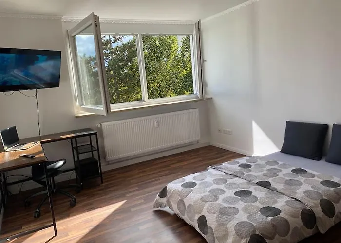 Schoenes Apartment In Messe Naehe